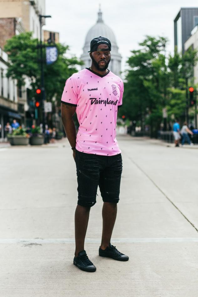 Forward Madison FC Pink Flamingo kit