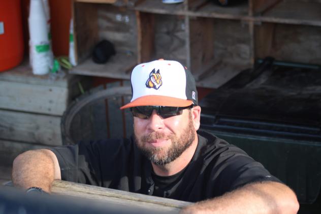 Schaumburg Boomers manager Jamie Bennett