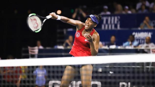 In classic form, Venus Williams of the Washington Kastles defeated Taylor Townsend to force the match into extended play