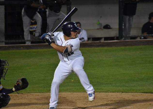 Gabriel Bracamonte of the Somerset Patriots