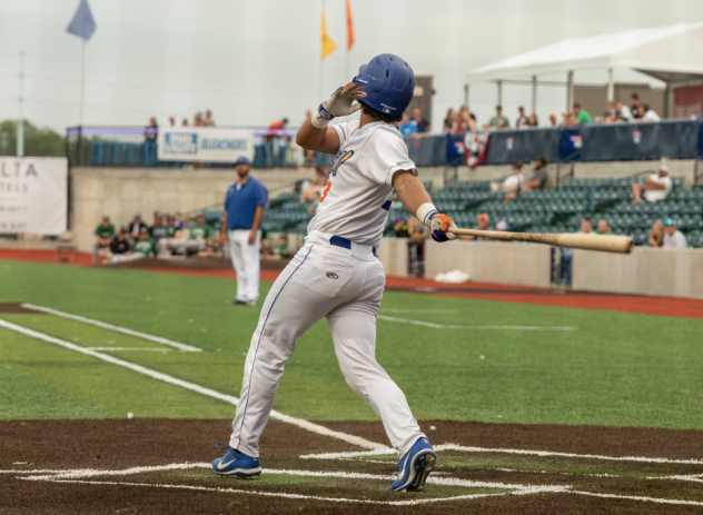 Blaise Maris launches one for the Green Bay Booyah