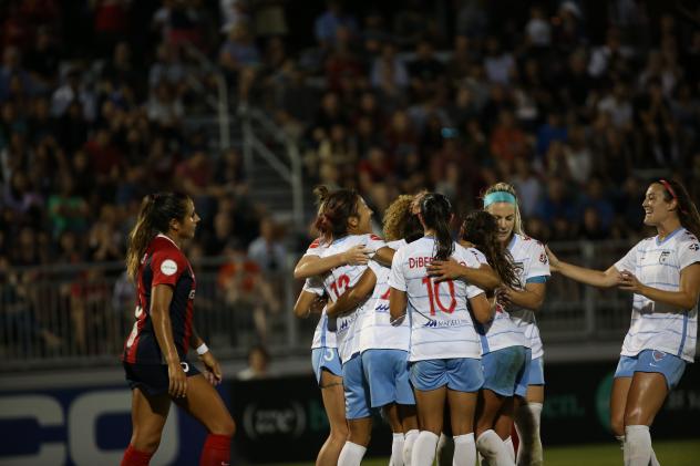 The Chicago Red Stars celebrate Yuki Nagasato's goal