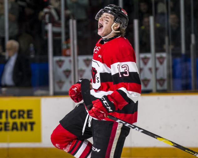 Centre Sam Bitten with the Ottawa 67's