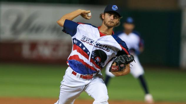 Lakewood BlueClaws pitcher Andrew Schultz