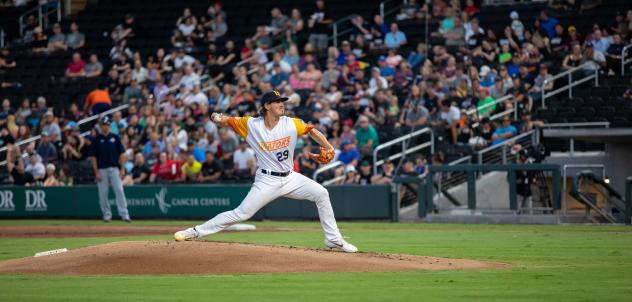 Las Vegas Aviators pitcher Parker Dunshee