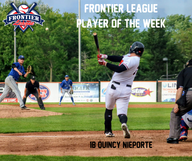 Schaumburg Boomers first baseman Quincy Nieporte