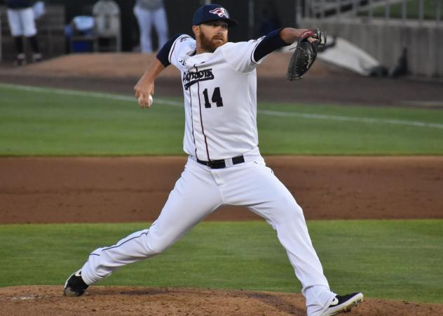 Somerset Patriots pitcher Tyler Cloyd