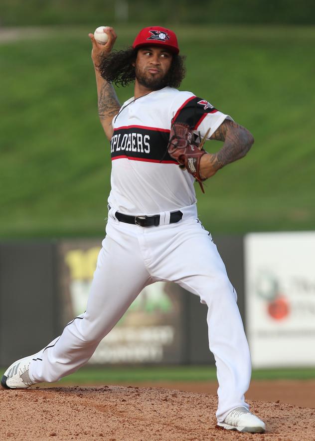 Sioux City Explorers pitcher Pete Tago