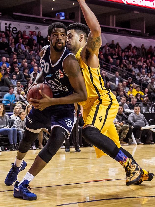 Halifax Hurricanes power forward CJ Washington