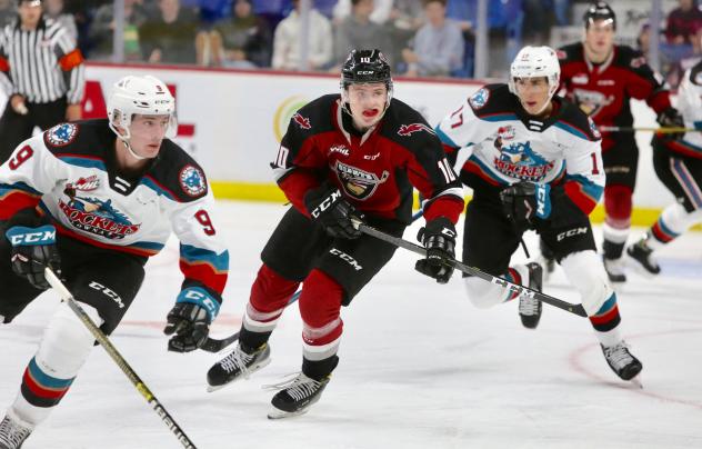 Vancouver Giants left wing Zack Ostapchuk vs. the Kelowna Rockets