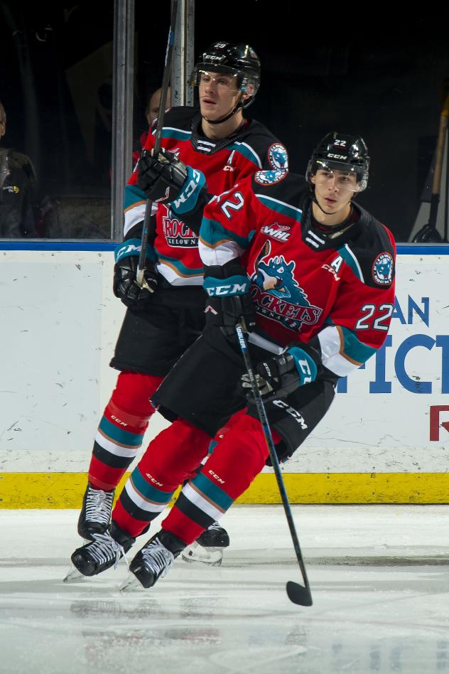 Kelowna Rockets left wing Dillon Hamaliuk (front)