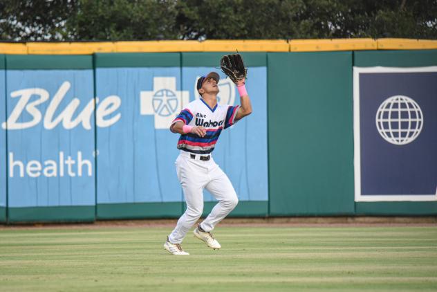 Pensacola Blue Wahoos outfielder Mark Contreras