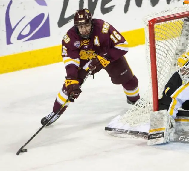 Forward Billy Exell with the University of Minnesota-Duluth