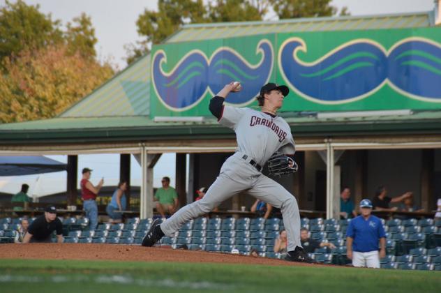 Hickory Crawdads pitcher Ricky Vanasco at Lexington