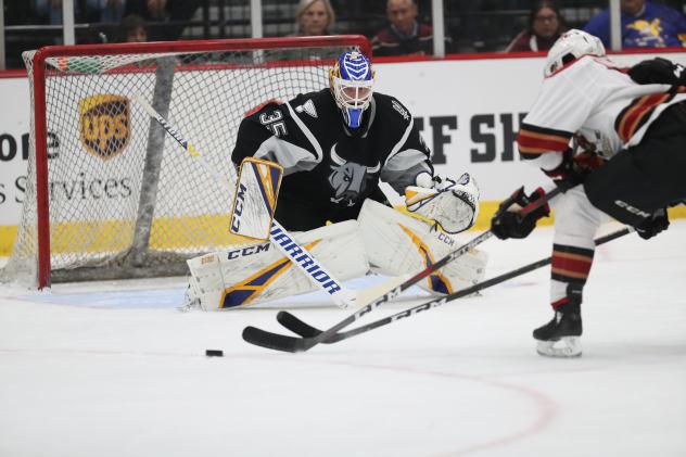 San Antonio Rampage goaltender Ville Husso vs. the Tucson Roadrunners