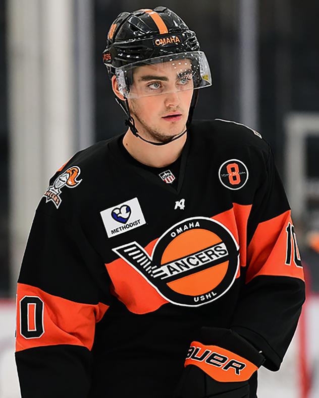 Omaha Lancers defenseman Zach Plucinksi