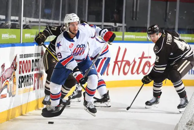 Rochester Americans center Jean-Sebastian Dea vs. the Hershey Bears