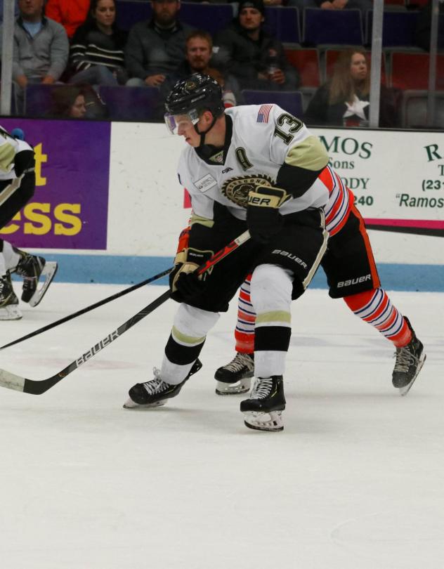 Muskegon Lumberjacks forward Harrison Roy