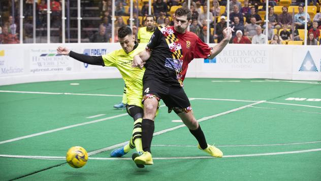 Baltimore Blast forward Andrew Hoxie (right)