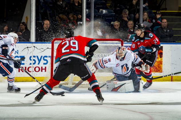Kelowna Rockets left wing Nolan Foote against the Kamloops Blazers