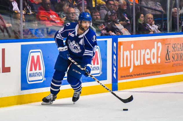 Syracuse Crunch forward Cory Conacher