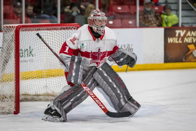 Dubuque Fighting Saints goaltender Erik Portillo