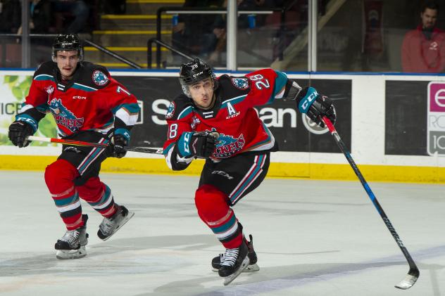 Leif Mattson (center) with Carson Sass of the Kelowna Rockets