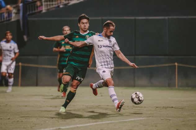 El Paso Locomotive FC midfielder Nick Ross