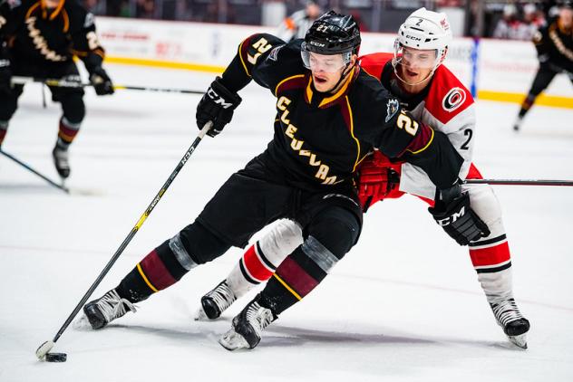 Cleveland Monsters center Zac Dalpe vs. the Charlotte Checkers