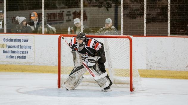 Port Huron Prowlers goaltender Cory Simons