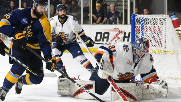 Greenville Swamp Rabbits goaltender Jeremy Helvig makes a stop against the Atlanta Gladiators