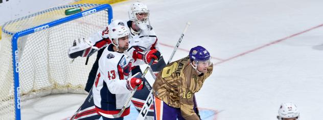 South Carolina Stingrays goaltender Logan Thompson and defenseman Matt Nuttle vs. the Orlando Solar Bears