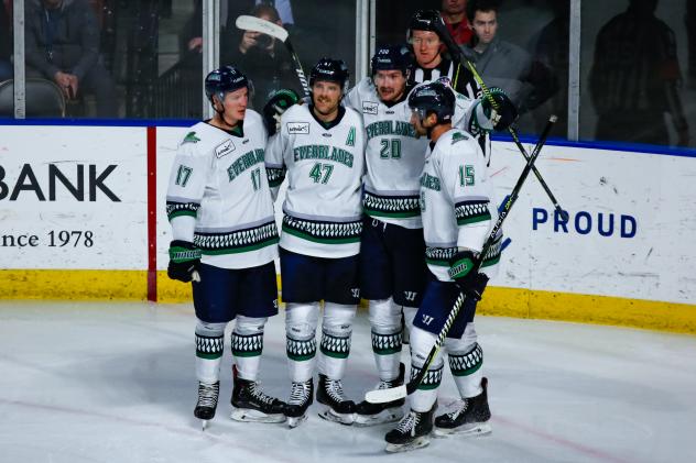 Florida Everblades huddle up after a goal
