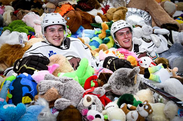 Hershey Bears relax after their Teddy Bear Toss breaks a World Record