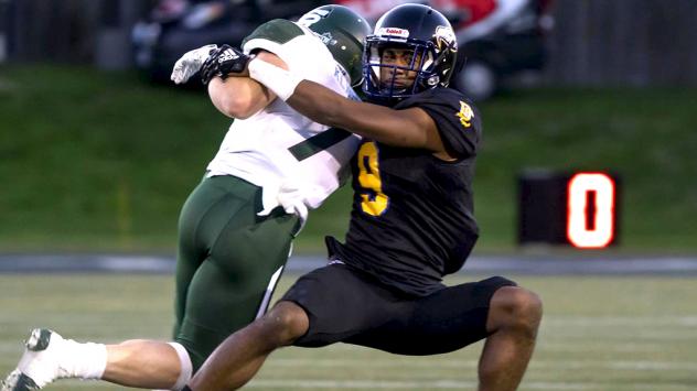 Defensive back Malcom Lee with the University of British Columbia