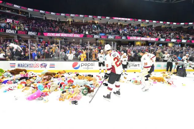 Cleveland Monsters Teddy Bear Toss