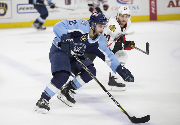 Forward Joe Pendenza with the Milwaukee Admirals