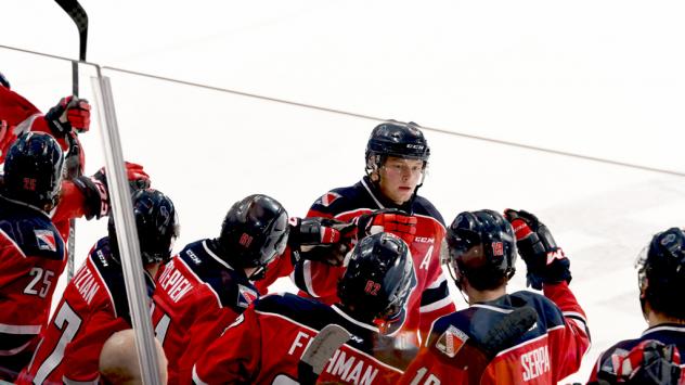 Kitchener Rangers exchange congratulations