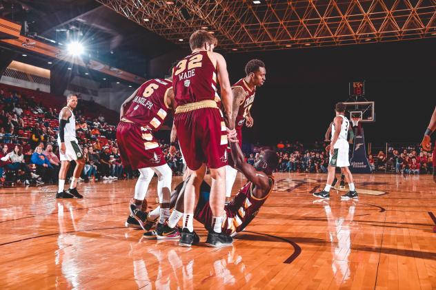 Canton Charge vs. the Wisconsin Herd