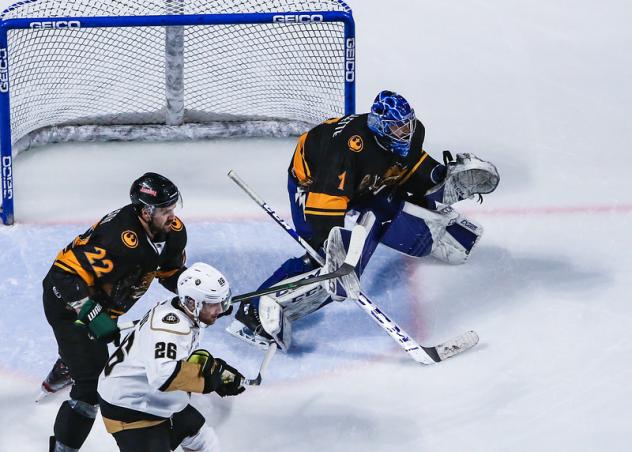 Utah Grizzlies goaltender Martin Ouellette