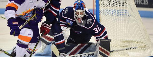 South Carolina Stingrays goaltender Logan Thompson vs. the Orlando Solar Bears
