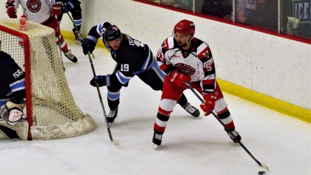 Port Huron Prowlers forward Jonathon Juliano vs. the Mentor Ice Breakers