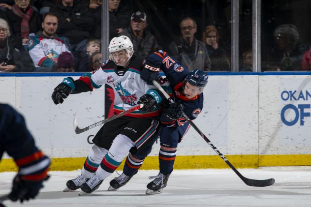 Kelowna Rockets battle the Kamloops Blazers