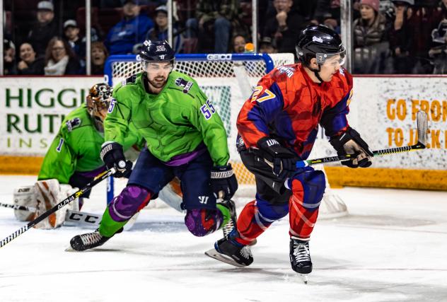 Tulsa Oilers goaltender Olle Eriksson Ek and defenseman Charlie Granath vs. the Idaho Steelheads