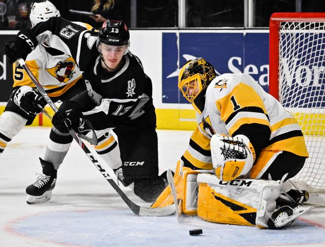Alexey Toropchenko of the San Antonio Rampage eyes a loose puck vs. the Wilkes-Barre/Scranton Penguins