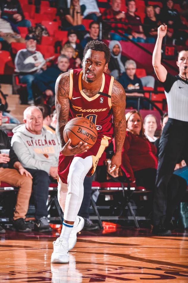 Canton Charge guard Sheldon Mac vs. the Lakeland Magic