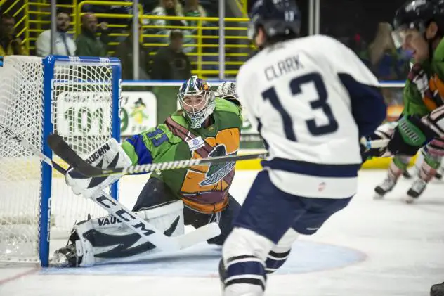 Florida Everblades goaltender Cam Johnson