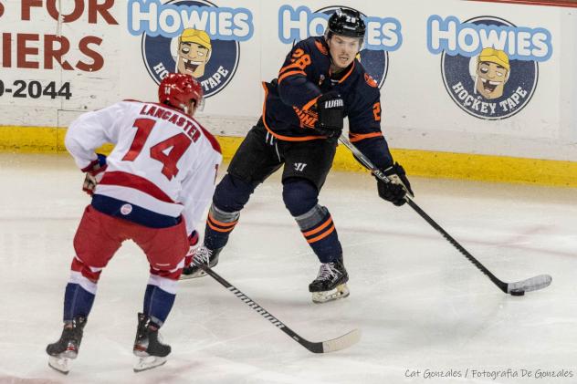 Allen Americans defenseman Les Lancaster (left) vs. Wichita Thunder forward Jason Salvaggio