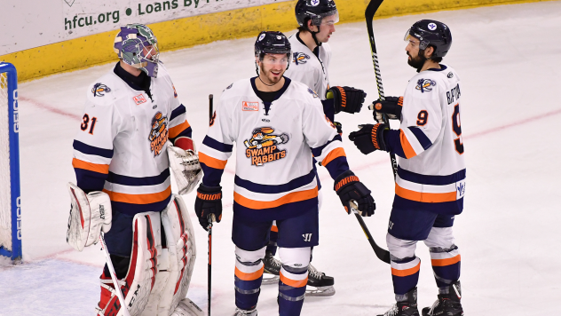 Greenville Swamp Rabbits exchange congratulations