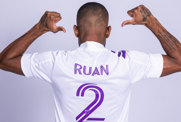 Orlando City SC Heart & Sol away kit
